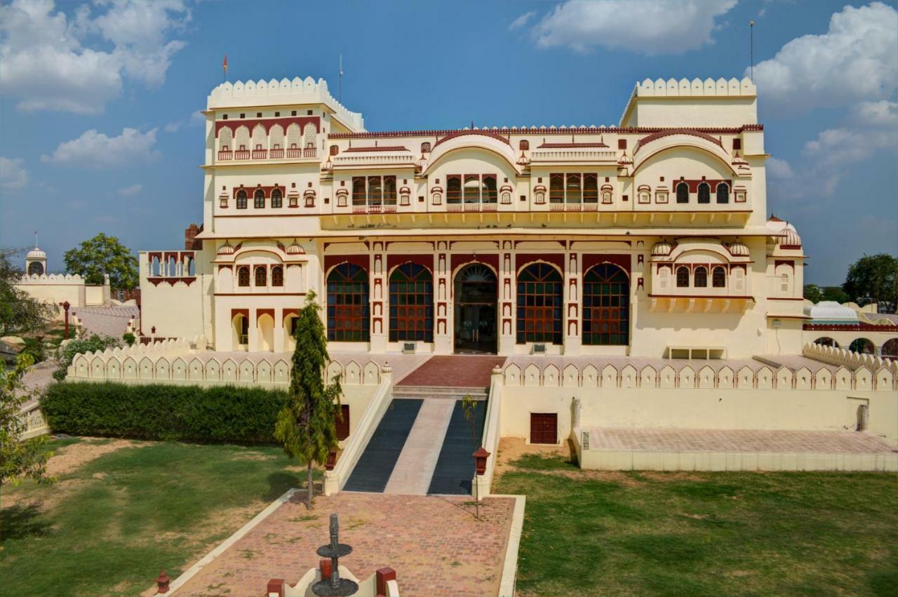 Amritara Surajgarh Fort Exterior foto